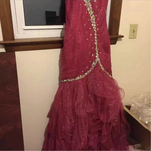 NET LANDA SPLASH J369 PROM DRESS - Picture 2 of 4